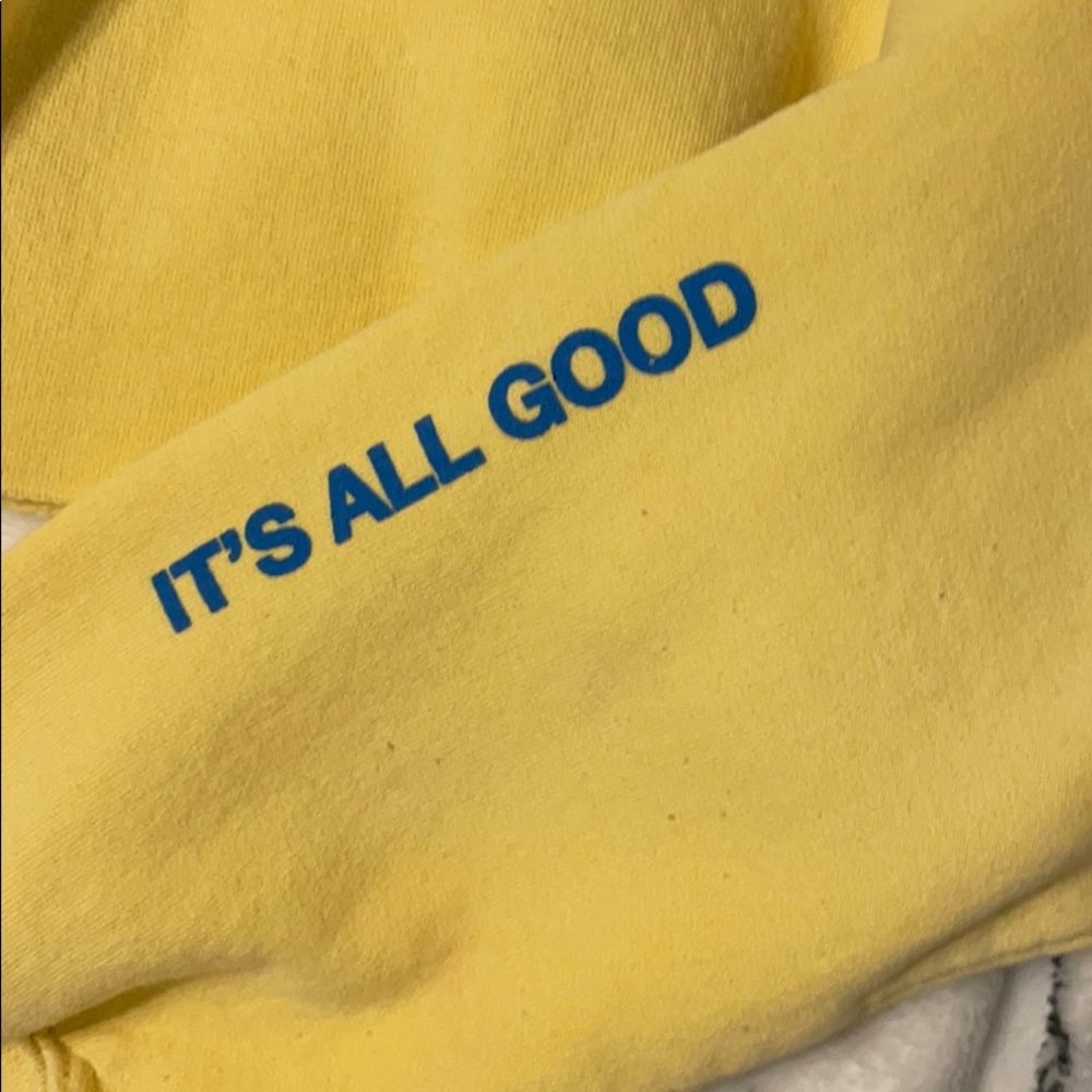 Yellow crew - Picture 2 of 2